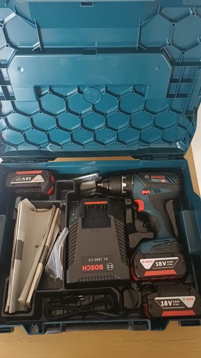 Wiertarko-wkrętarka Bosch Professional GSR 18V-28 | Zestaw 3x Aku