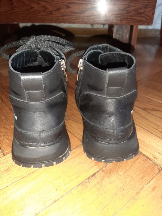 Продам ботиночки на девочку