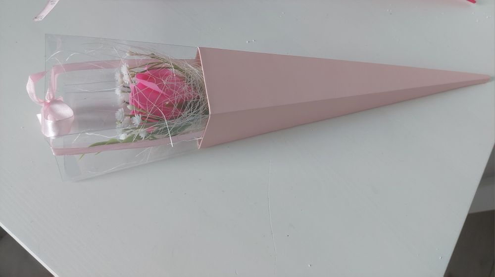 Róże mydlane Dzień Kobiet