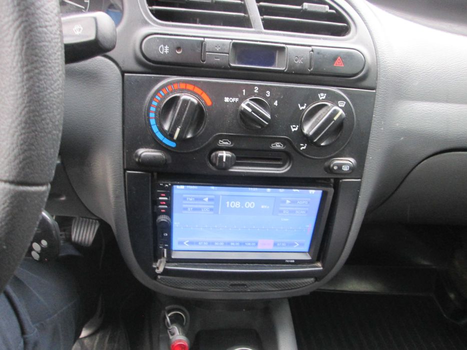 Продам автомобиль Део Ланос