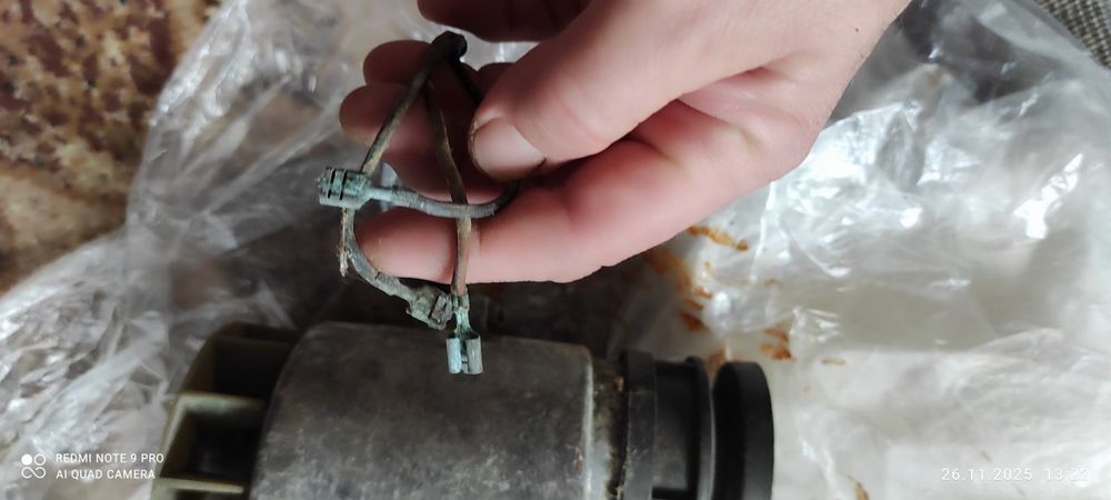 Електродвигун 220в з редуктором понижуючим