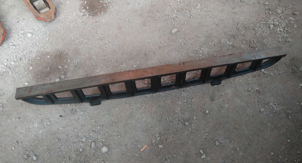 Liniał Traserski 1500mm 150cm Żeliwny