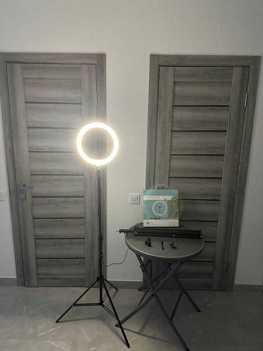 LED ЛАМПА + штатив на 2 метри! Працює без світла + від павербанку!