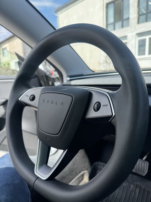 Tesla Model 3 Highland