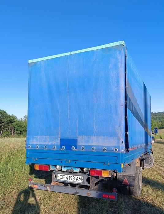 вантажний автомобіль