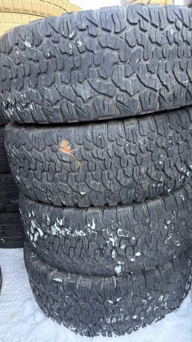 315/70/17 BF Goodrich ALL- Terrain T / A KO 2