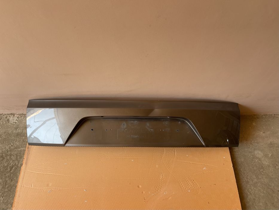 Кришка багажника Ляда на Меган 3 уніресал. В зборі. Оригінальна.