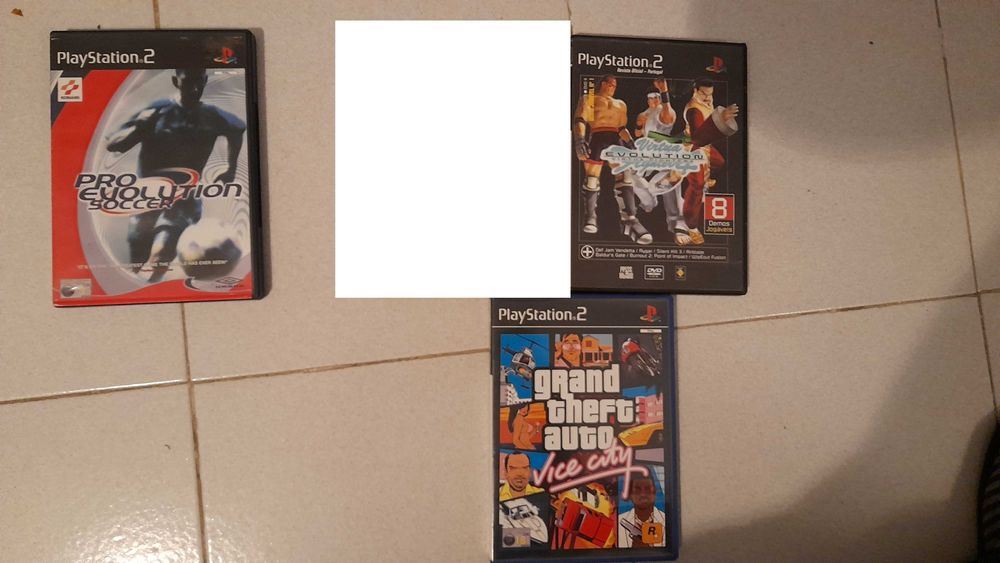 Conjunto 3 Caixas Jogos Platstation 2 - 1 deles tem manual