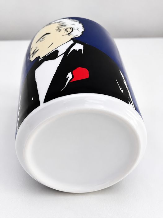 Caneca de coleção "Fado, 100 Anos" | Delta Cafés / PÚBLICO