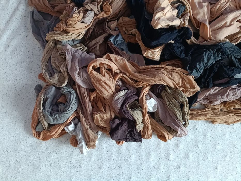 Bielizna damska - używane rajstopy