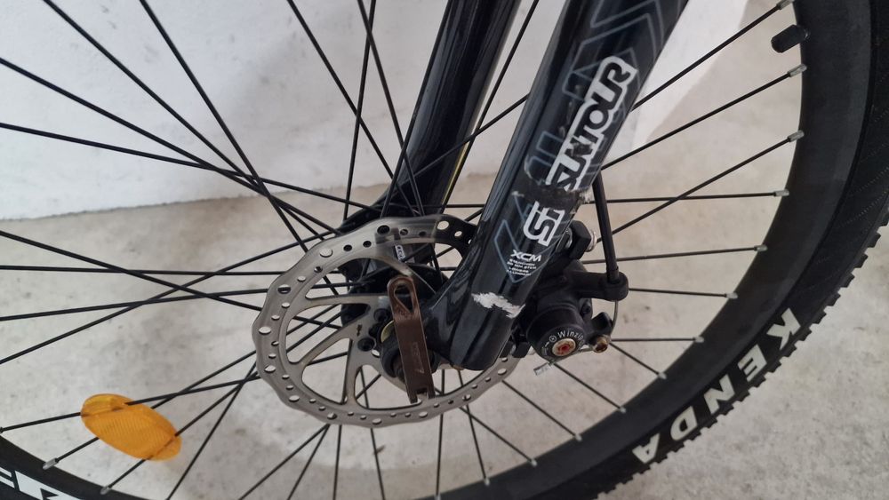 Bicicleta eléctrica dobrável