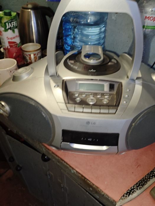 Магнітофон Lg дисковий