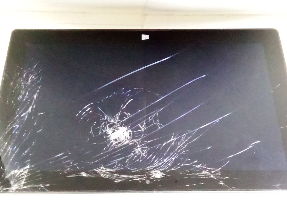 Microsoft Surface RT 32Gb (model 1516)