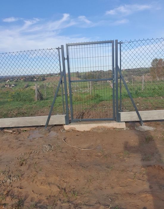 Brama przesuwna / konstrukcja bramy wjazdowej