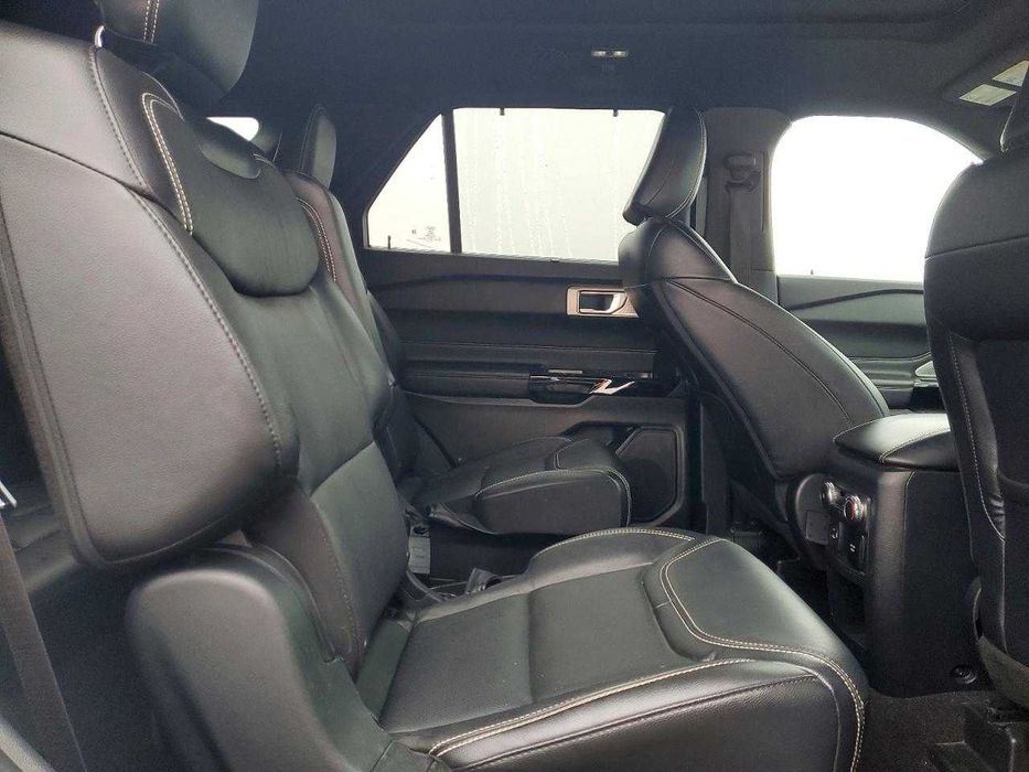 Ford Explorer ST 2021