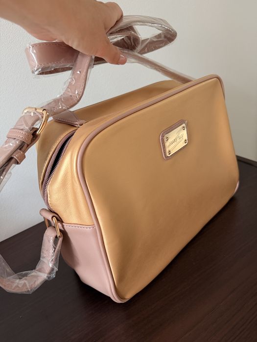 Torba na ramię marki Mary Kay Nowa,kolor złoty
