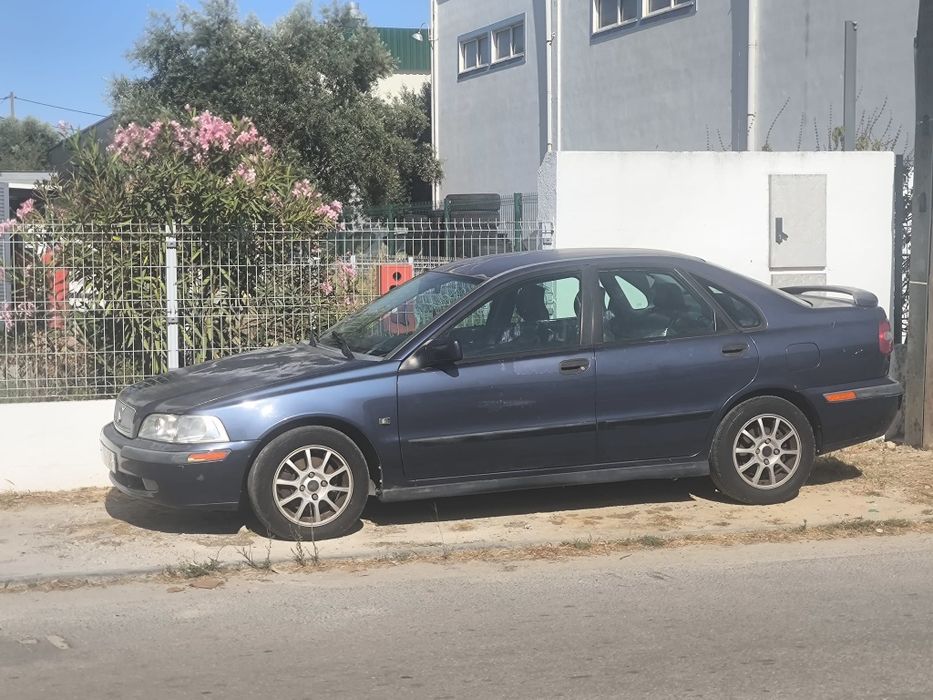 Vendo carro Volvo s40