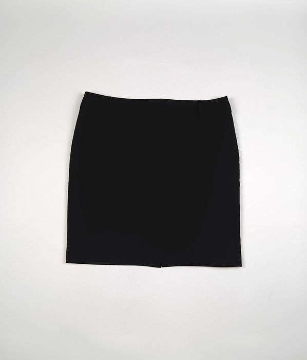 Czarna krótka spódnica ołówkowa z podszewką Osray rozmiar M/L