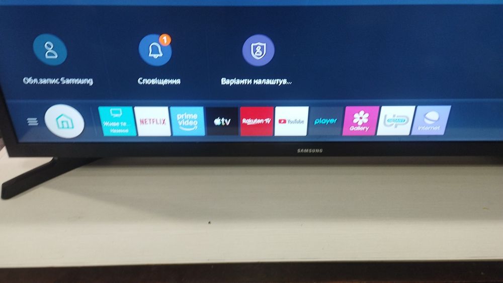 Телевізор smart Samsung ue32t4500,
32 дюйми, wi fi , smart , T2
повніс