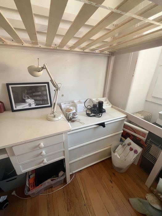 Beliche secretaria e comoda