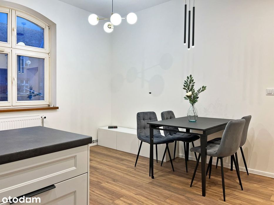 Wyremontowane mieszkanie 2 pokoje + salon z kuchnią, Ruda Śląska 61 m² - Więcej