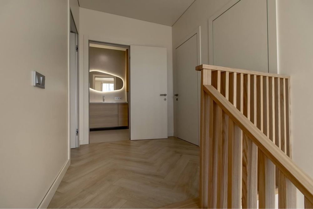 Продаж стильного Будинку-Дуплексу в престижній локаціі Лісової Бучі !