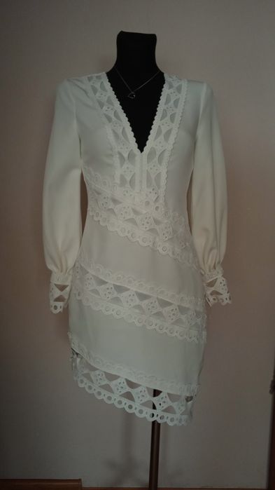 Wspaniała koronkowa sukienka r. 34  S /XS  Missguided