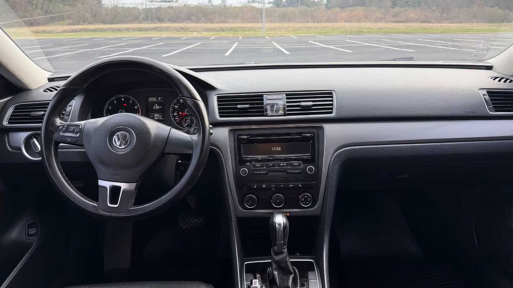 Volkswagen Passat      2014