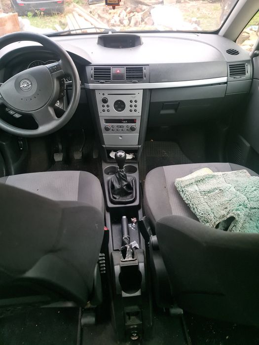 Opel Meriva 1.6 B, zerwany rozrzad, na czesci