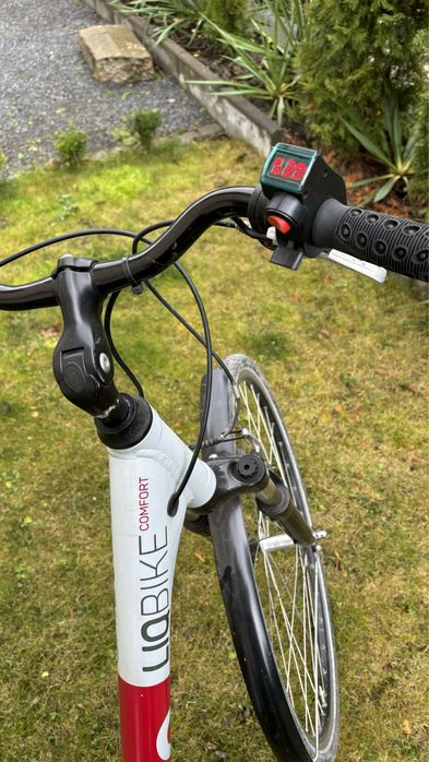 Електровелосипед з складним механізмом