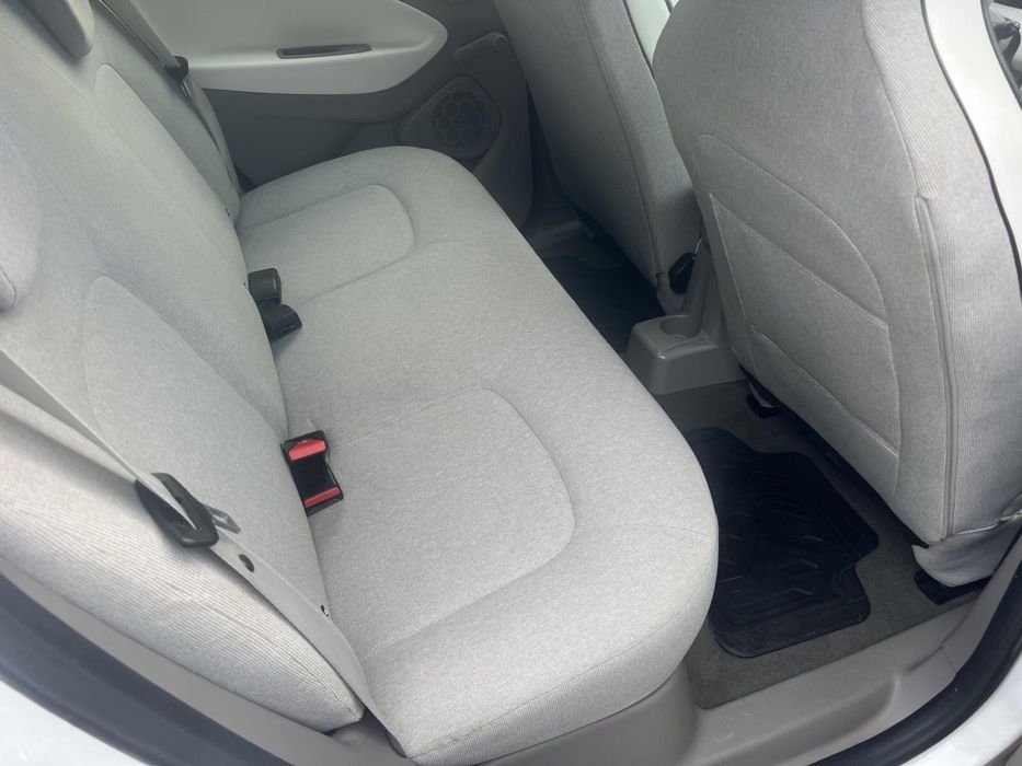 Renault Zoe 41квт 300км