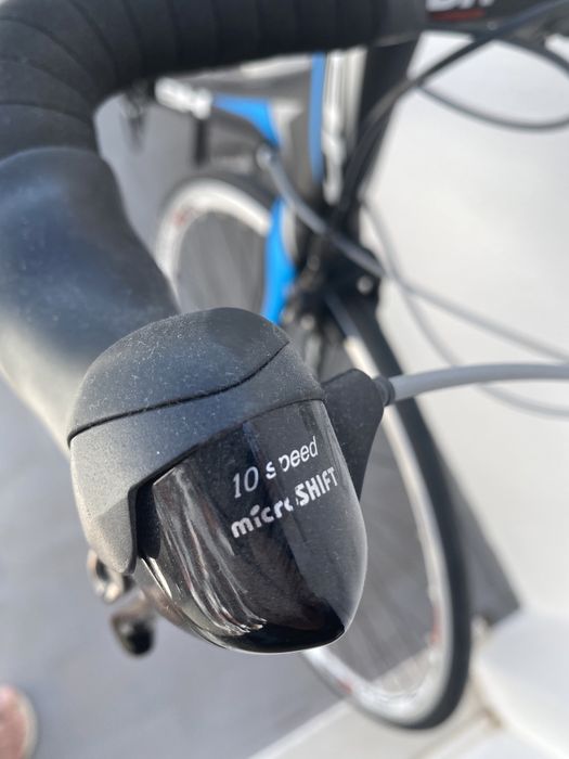 Bicicleta de estrada BH Prisma em carbono tamanho MD