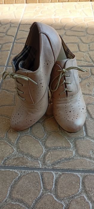 Buty damskie rozmiar 39