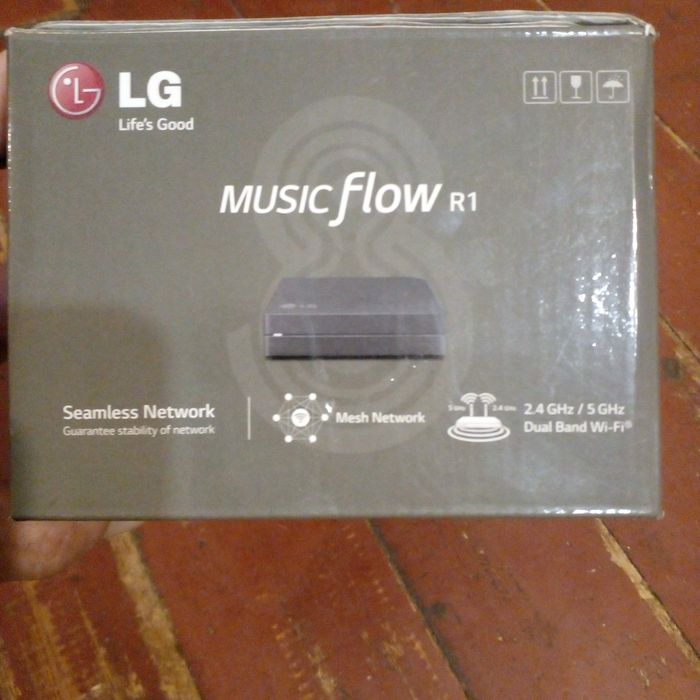 Беспроводной мультирумный мост LG Music Flow R1