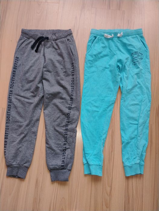 2 x Spodnie dresowe 146