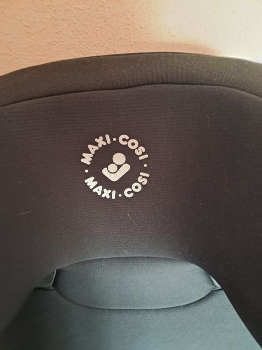 Автокрісло Крісло в машину для дитини Maxi Cosi