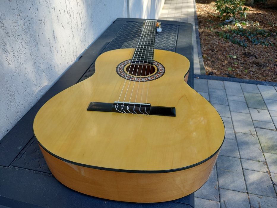 NOWA Amira CG200 gitara klasyczna Przepiękne brzmienie Polecam !!