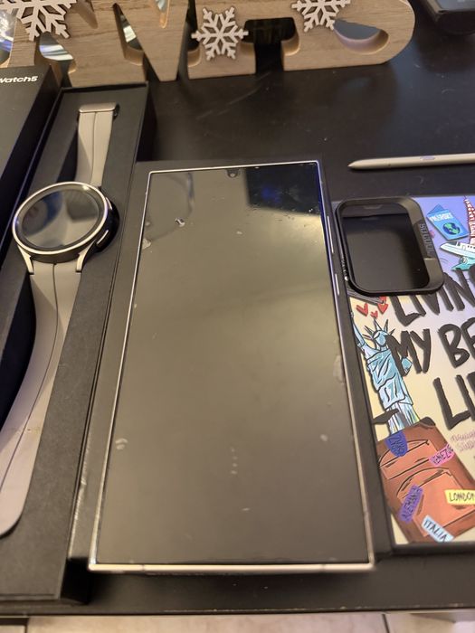 Vendo Samsung S24 Ultra + Galaxy watch pro 5