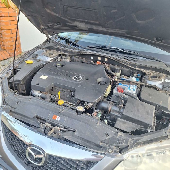 Продам автомобіль Мазда 6
