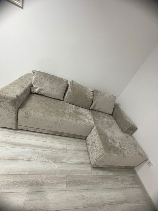 Розкладний диван в ідеальному стані