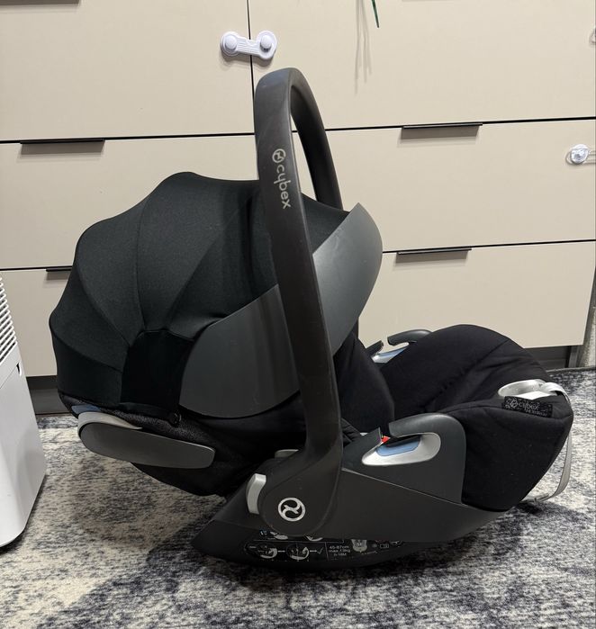 Автолюлька . Автокрісло Cybex