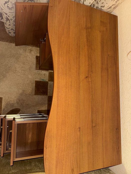 Письменний стіл б/у