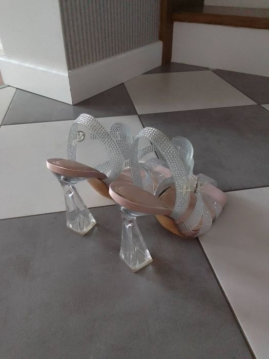 Buty sandały ZARA jak nowe cyrkonie rozm 38