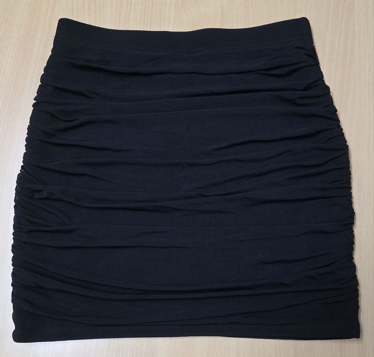 Saia justa - Shein - S