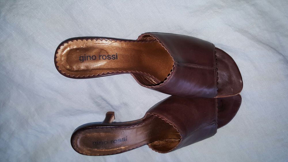 Sprzedam buty Gino Rossi klapki ciemny brąz nr 37
