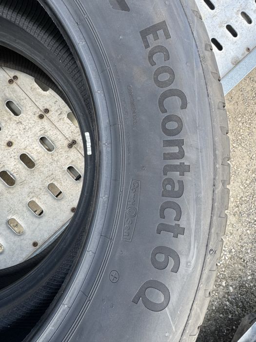 235/55R19  105T XL  Continental EcoContact 6Q
