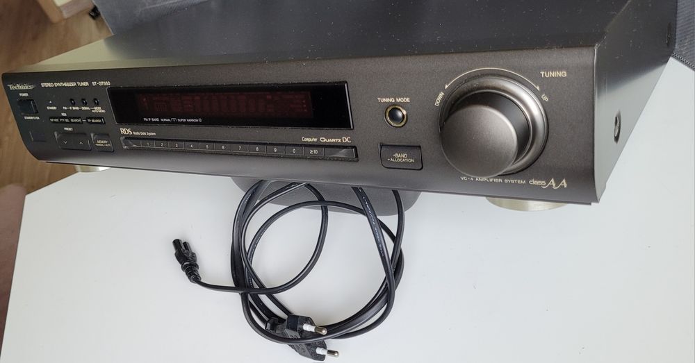 Tuner Technics ST-GT550 z RDSem