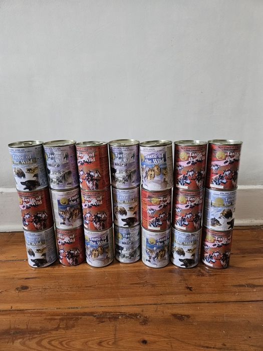 21 latas de comida para cão  - saldos + 50%