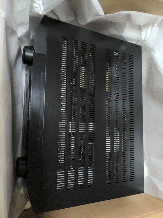 Amplificador Marantz NR1509 HEOS
