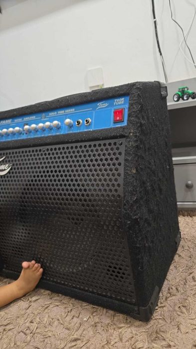 Caixa de Guitarra
